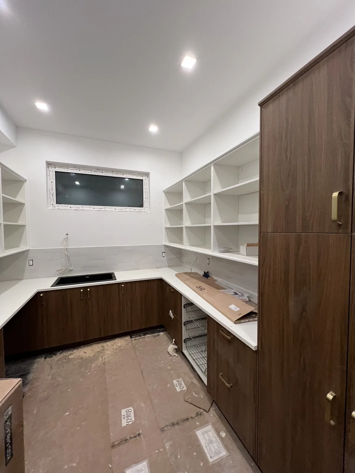 Grey Flat-Panel Modern Kitchen