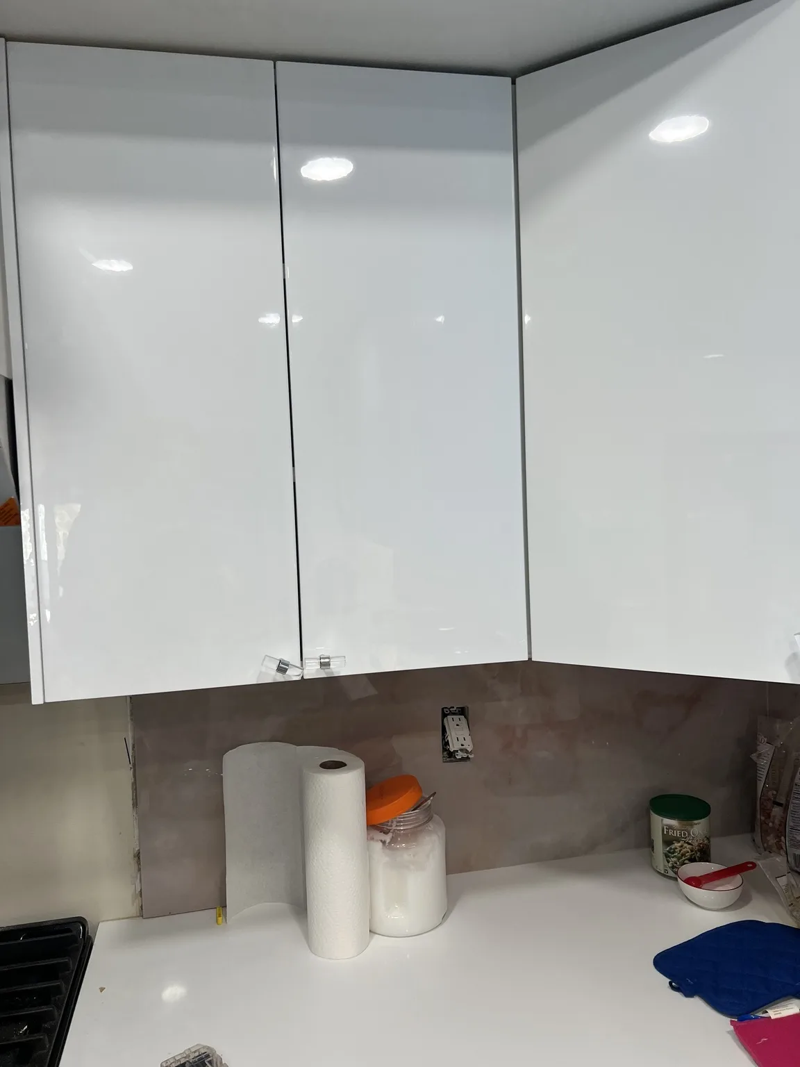 White High-Gloss Modern Kitchen